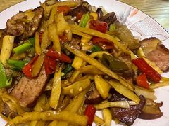 -牛八宝桂林米粉(八里庄店)