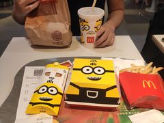 -麦当劳(城西银泰店)