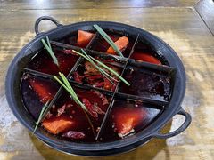 -正南齊北重庆老火锅(光华村直营店)