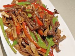 爆炒高山冷菌-品味泸沽湖•民族特色菜(大落水店)