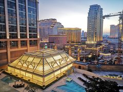 -澳门瑞吉酒店室外泳池