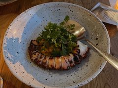 八爪鱼配烤玉米-BOR Eatery(安福路店)