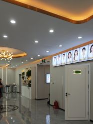 -苗医生0感祛痘连锁