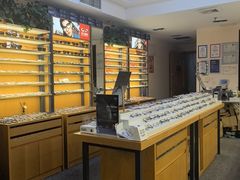 -优医视平价眼镜超市蔡司依视路折扣(小马厂店)