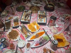 -威记烧嘢·南宁烧烤·超级生牛(绿地店)