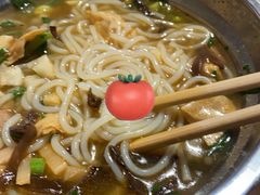 -柳州肥姨妈大骨螺蛳粉(东靖路店)