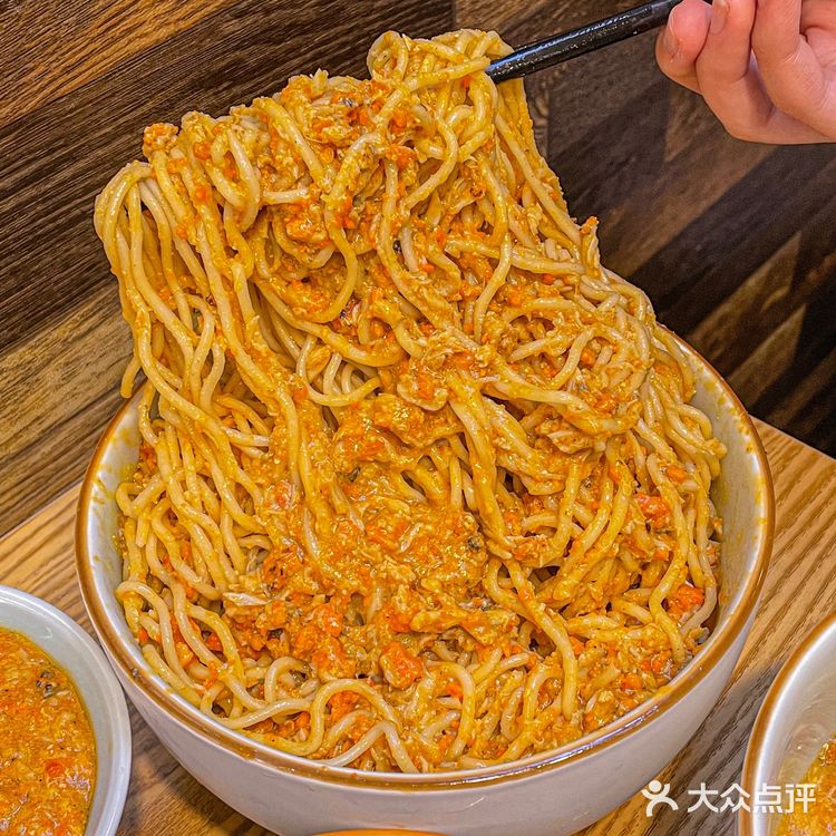 好吃晕️在杭州一定要来吃这碗40多r的蟹黄饭️
