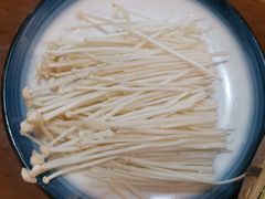 金针菇-岳记兴隆·青城腊排铜火锅(融创店)