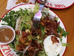 -Tube station站点比萨(王府井百货店)