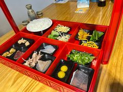 -勺子米线·云南传统小吃市集(四方街店)