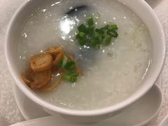 皮蛋瘦肉粥-荣粤酒家·融合粤菜