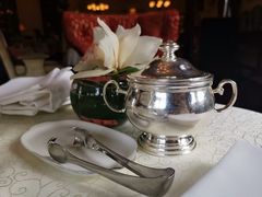 -Salon de Ville浦江汇(上海外滩华尔道夫酒店店)