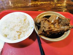 -万和春排骨砂锅米饭(湖北路店)