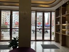 -麗枫酒店(深圳机场福永地铁站店)