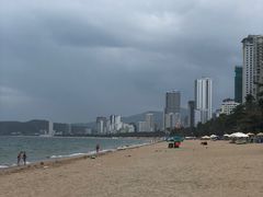 -芽庄日出海滩水疗酒店