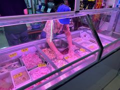 -周良天山牛杂城(天山路总店)