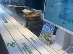 -老乡鸡(上海品尊国际中心店)