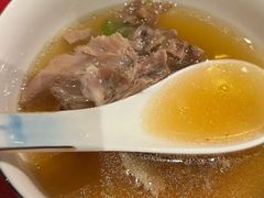 -RIVIERA 松鹤楼(外滩店)