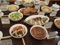 -咸亨酒店•非遗绍兴菜•中华老字号(堂吃餐厅)