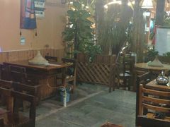 大堂-抚仙湖生态石锅鱼野生菌(告庄店)