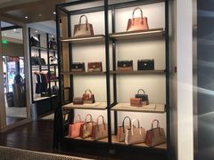 -COACH蔻驰(银泰店)