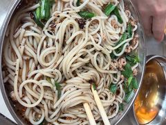 -正宗杨记普洱酸醋米线(总店)