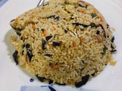 干巴菌炒饭-龙姐私房菜(和顺古镇店)