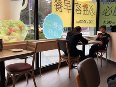 大堂-必胜客(大坪英利店)