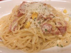 -玛格萝妮比萨屋(四平店)