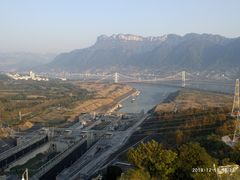 -三峡大坝旅游区交通票售票处-地面停车场