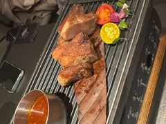 -蟹犇前•帝王蟹雪蟹(陆家嘴店)