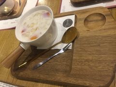 鲜奶雪耳炖木瓜-炖物24章·顺时轻养茶(杭州大厦店)