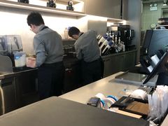 -瑞幸咖啡(1+1大厦店)