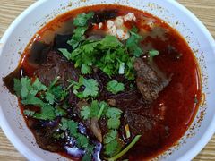 -萍记·鲜肉泡菜粉·非遗襄阳牛肉面