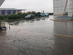 -大众空港宾馆·停车场