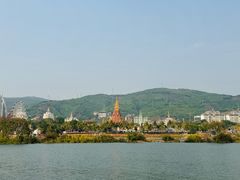 -孔雀湖生态旅游区