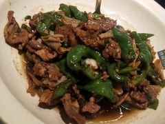 -费大厨辣椒炒肉(高铁吾悦广场店)