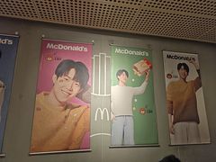 -麦当劳(中山公园龙之梦店)