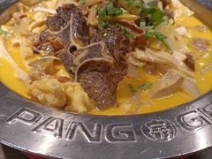 犇犇胶汁牛杂煲-胖哥俩肉蟹煲(湖滨银泰in77店)