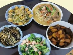 -阿姨来了月嫂服务中心(徐汇店)