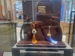 -周大福 CHOW TAI FOOK(新世界百货崇文店)