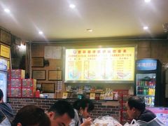 大堂-西环肥仔螺蛳粉(总店)