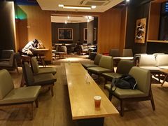 大堂-星巴克(红房子店)