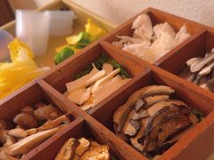 -芸鲜季·云南野生菌餐厅· 云南风物味研社(闵行店)