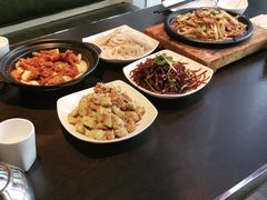 -老牌坊鲁菜名店(美莲广场店)
