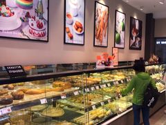 面包甜点陈列柜-巴黎贝甜(万源店)