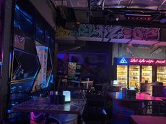 -UP嘻哈酒吧(粉巢店)