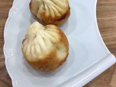 鲜肉生煎包-老苏州大客堂·苏帮菜·松鼠桂鱼·苏州传统小吃(观前街人民商场店)