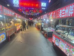 -正宁路小吃夜市