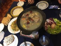 -伊带伊路新疆美食府(呼家楼店)